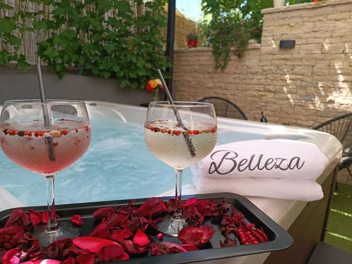 Apartment Belleza With Private Jacuzzi Zadar