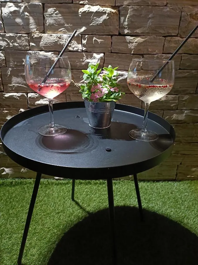 Apartment Belleza With Private Jacuzzi Zadar